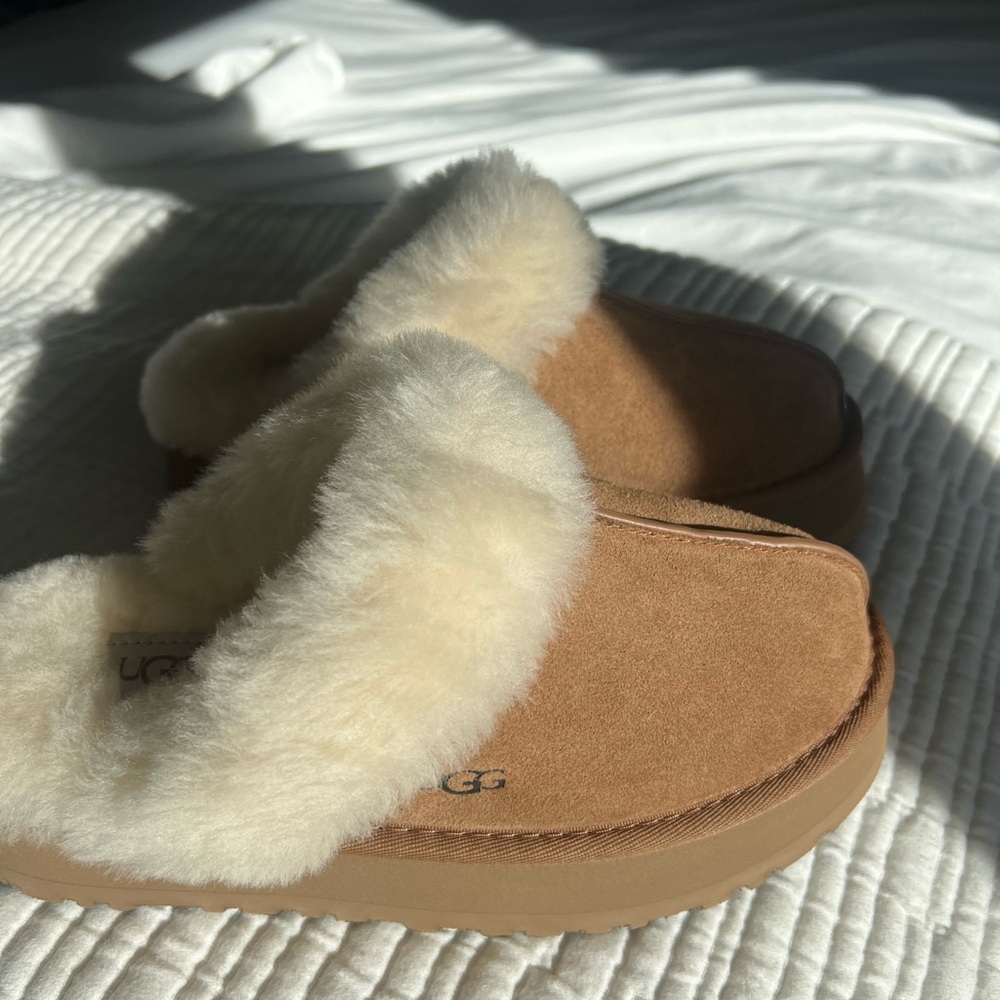 UGG Tan Slippers with Plush Cream Lining
